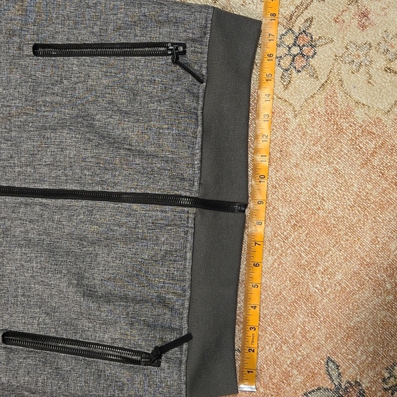 Tommy Hilfiger Men's Gray Water and Wind Resistant Quilted Zip Hood Jacket Sz S - Picture 15 of 16